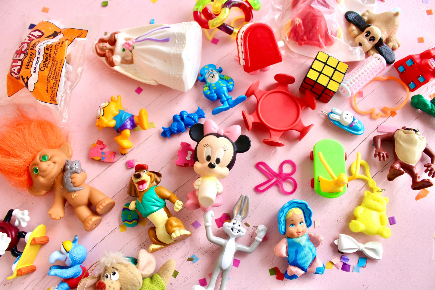 Mystery Small Toys Grab Bag, 80s 90s Nostalgia Box, Vintage McDonalds Toys, Disney Toys, Retro Keychains Erasers, Barbie, Disney, Trolls