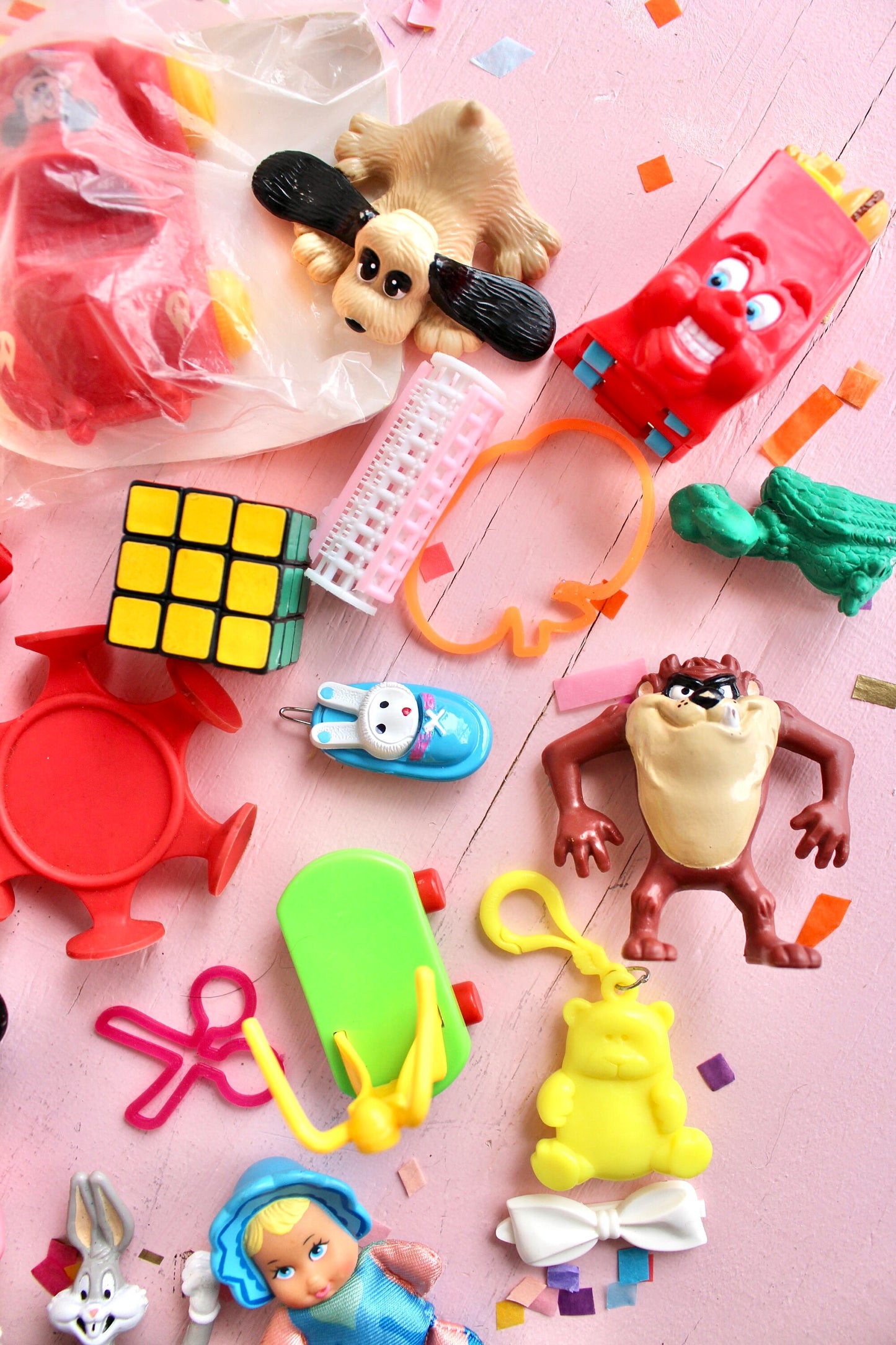 Mystery Small Toys Grab Bag, 80s 90s Nostalgia Box, Vintage McDonalds Toys, Disney Toys, Retro Keychains Erasers, Barbie, Disney, Trolls