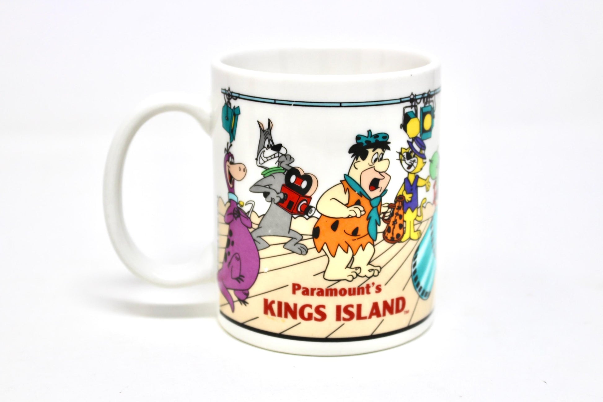 Vintage Hanna Barbera Kings Island Mug, Yogi Bear Hucklyberry Hound Scooby Doo Fred Flintstone, Cartoon Lover Gift, Retro 1980s Coffee Cup