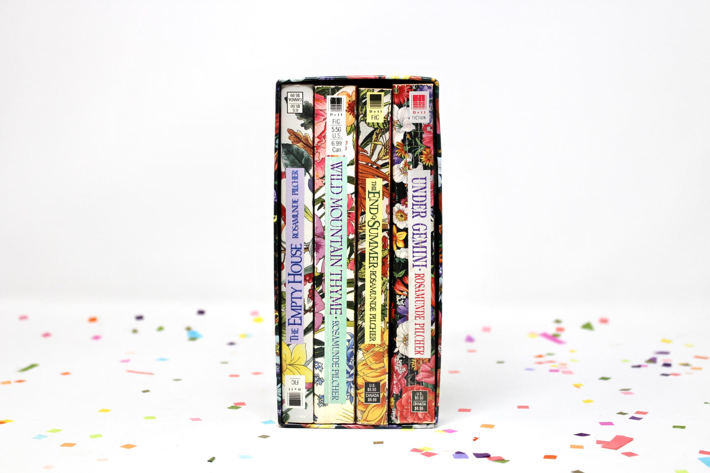 Vintage Rosamunde Piltcher Book Set, A Potpourri of Rosamunde Piltcher, Floral Decorative Book Novel Set, Retro Floral Book Set