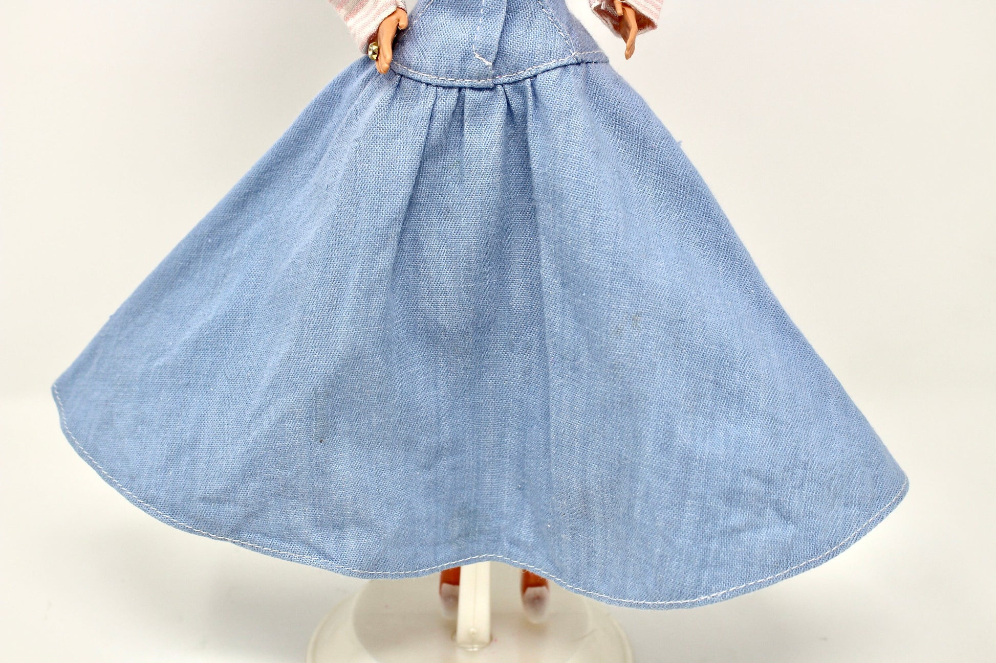 Feeling Fun Jeans Barbie Doll in The Jeans Look Fashion #4333, Vintage 80s Barbie in Denim Skirt Silver Pink Top, Western Barbie Fashion