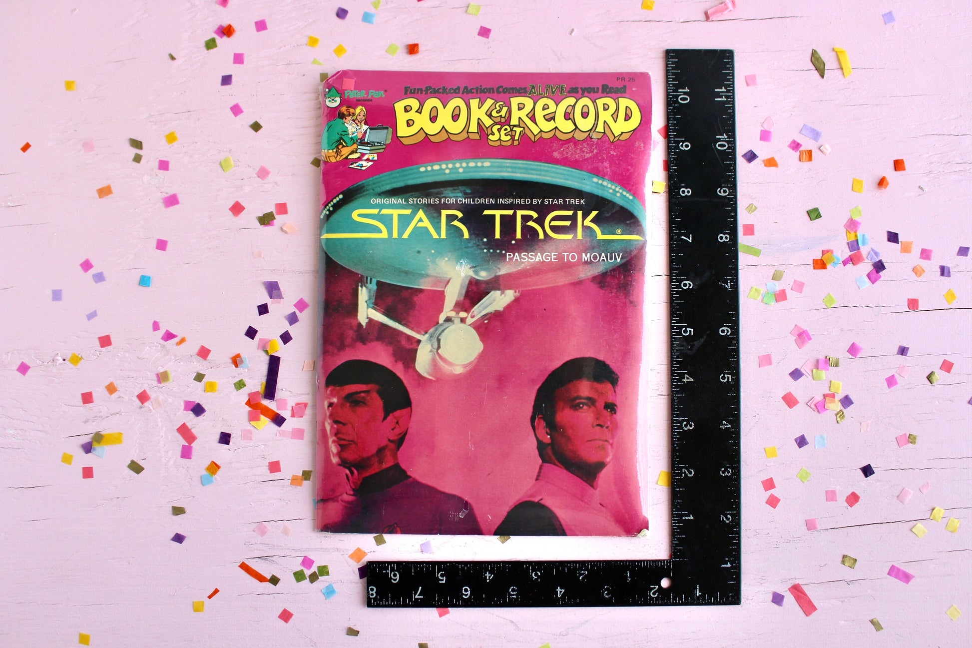 Star Trek Book with Record Set, Passage to Moauv, Vintage 70s Star Trek Comic Book Collectible Memorabilia