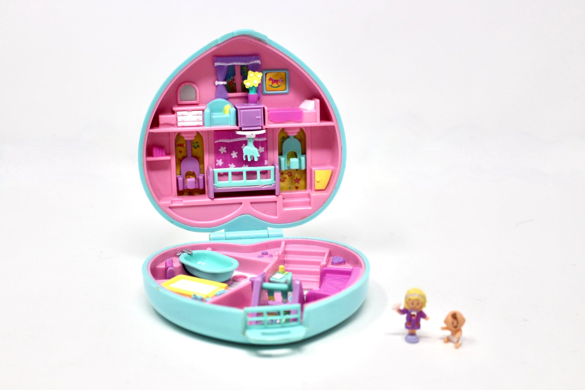 Polly Pocket Babytime Fun Teal Quilted Heart Compact Set, Vintage Baby Nursery Miniature Polly Toys, 90s Bluebird Babysitting Collection