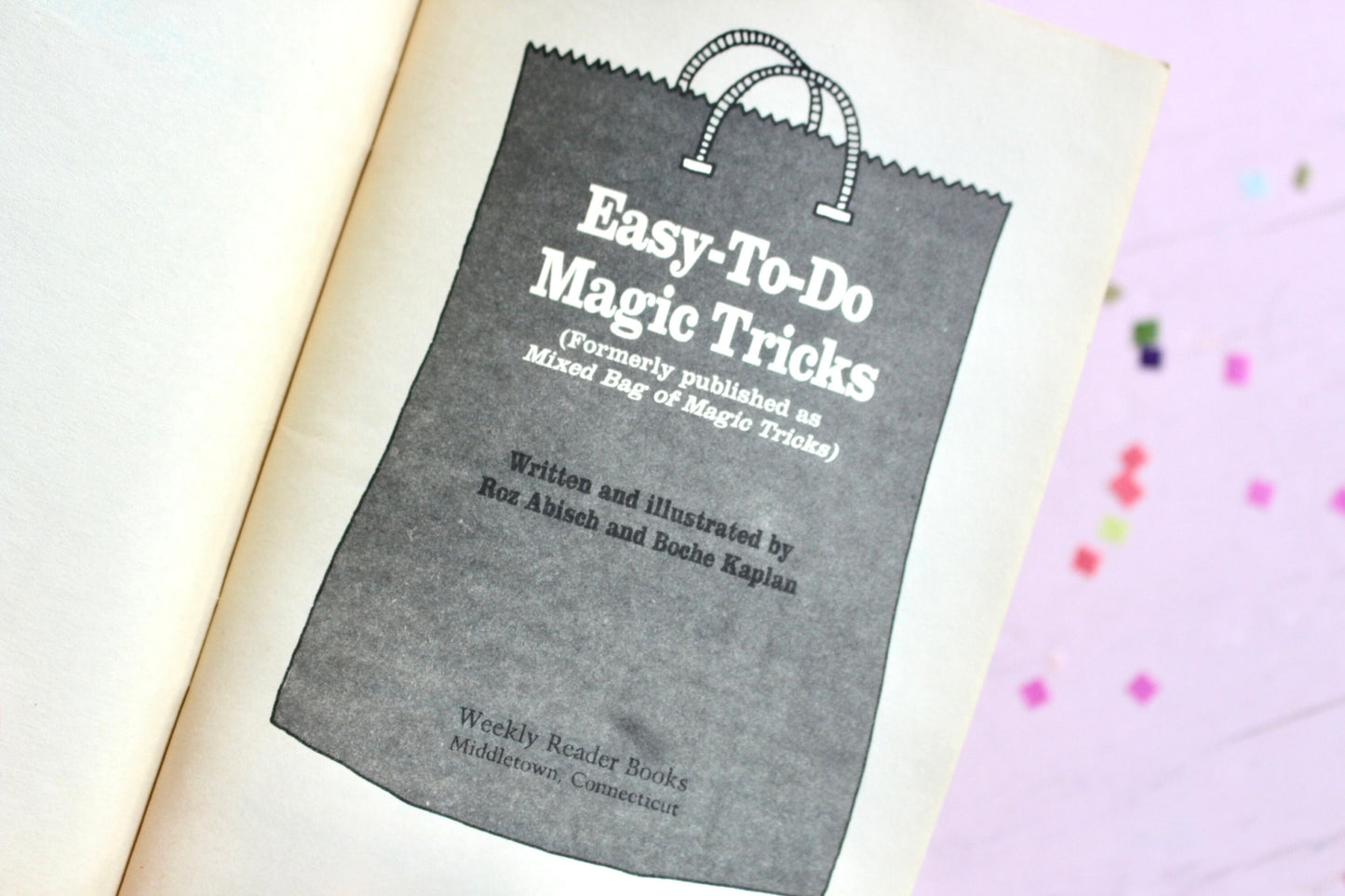 Easy to do Magic Tricks Kids Softcover Book, Vintage 80s Magician Kids Activity Book, Retro Magician Kids Gift