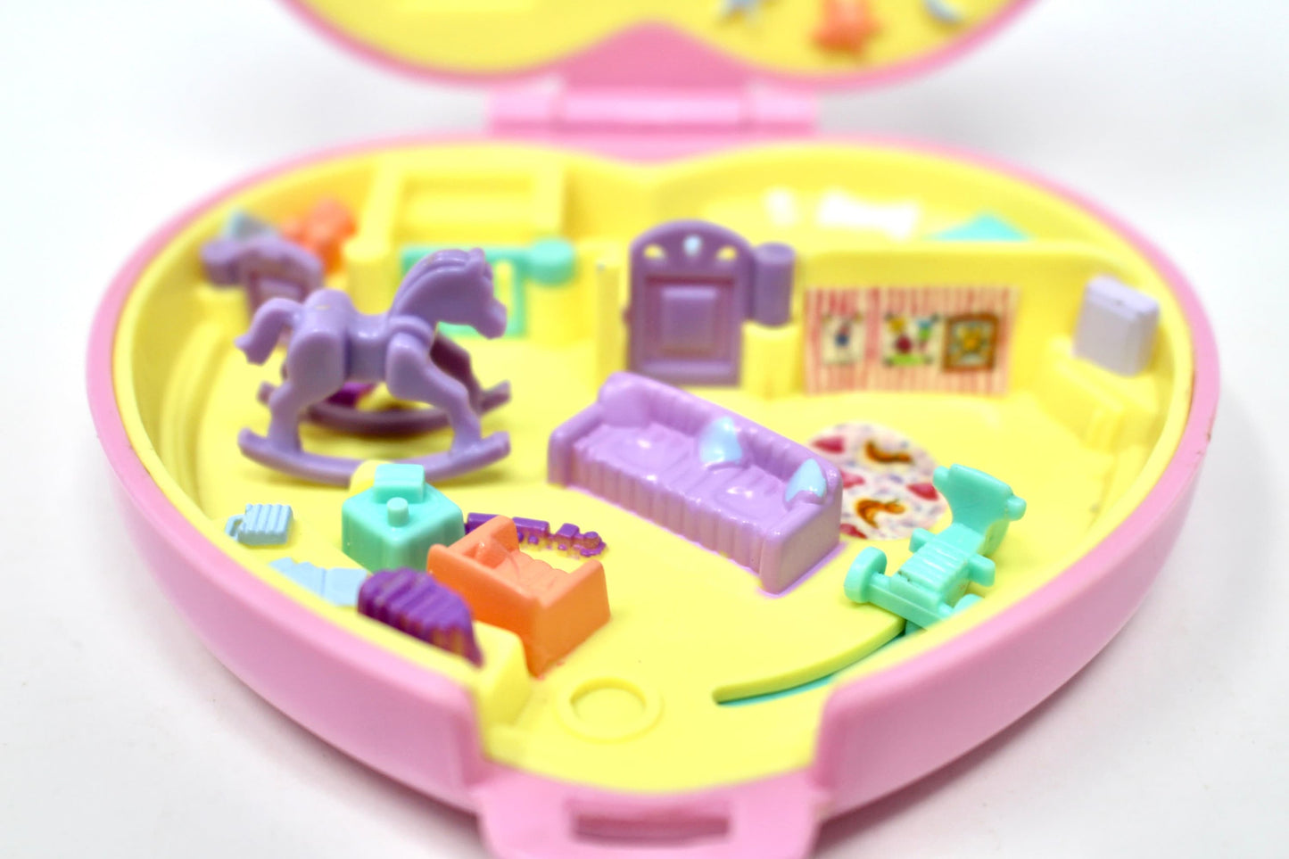 Polly Pocket Perfect Playroom Pink Quilted Heart Compact Set, Vintage Baby Nursery Miniature Polly Toys, 90s Bluebird Babysitting Collection