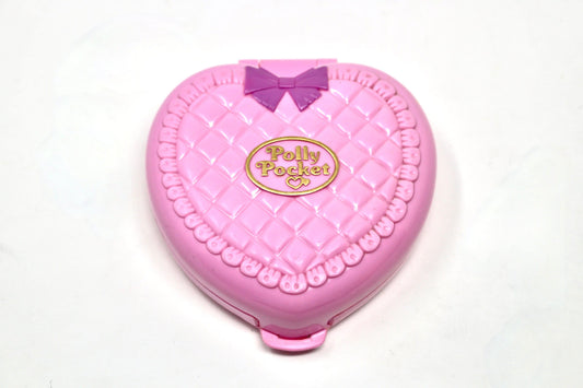 Polly Pocket Perfect Playroom Pink Quilted Heart Compact Set, Vintage Baby Nursery Miniature Polly Toys, 90s Bluebird Babysitting Collection