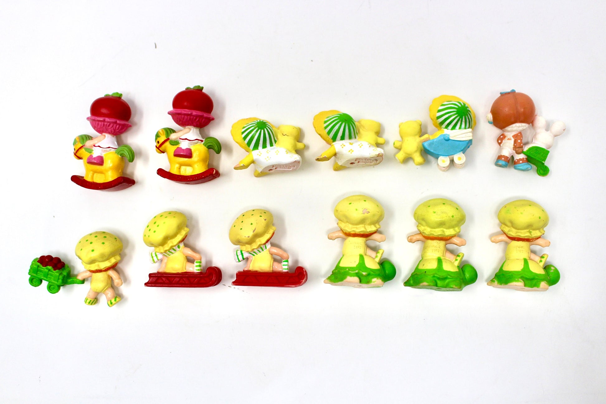 Vintage Strawberry Shortcake Mini PVC Figures- Choose Your Own- 80S SSC Miniature Scented Toys, Strawberryland Miniature Cartoon Toy Figures