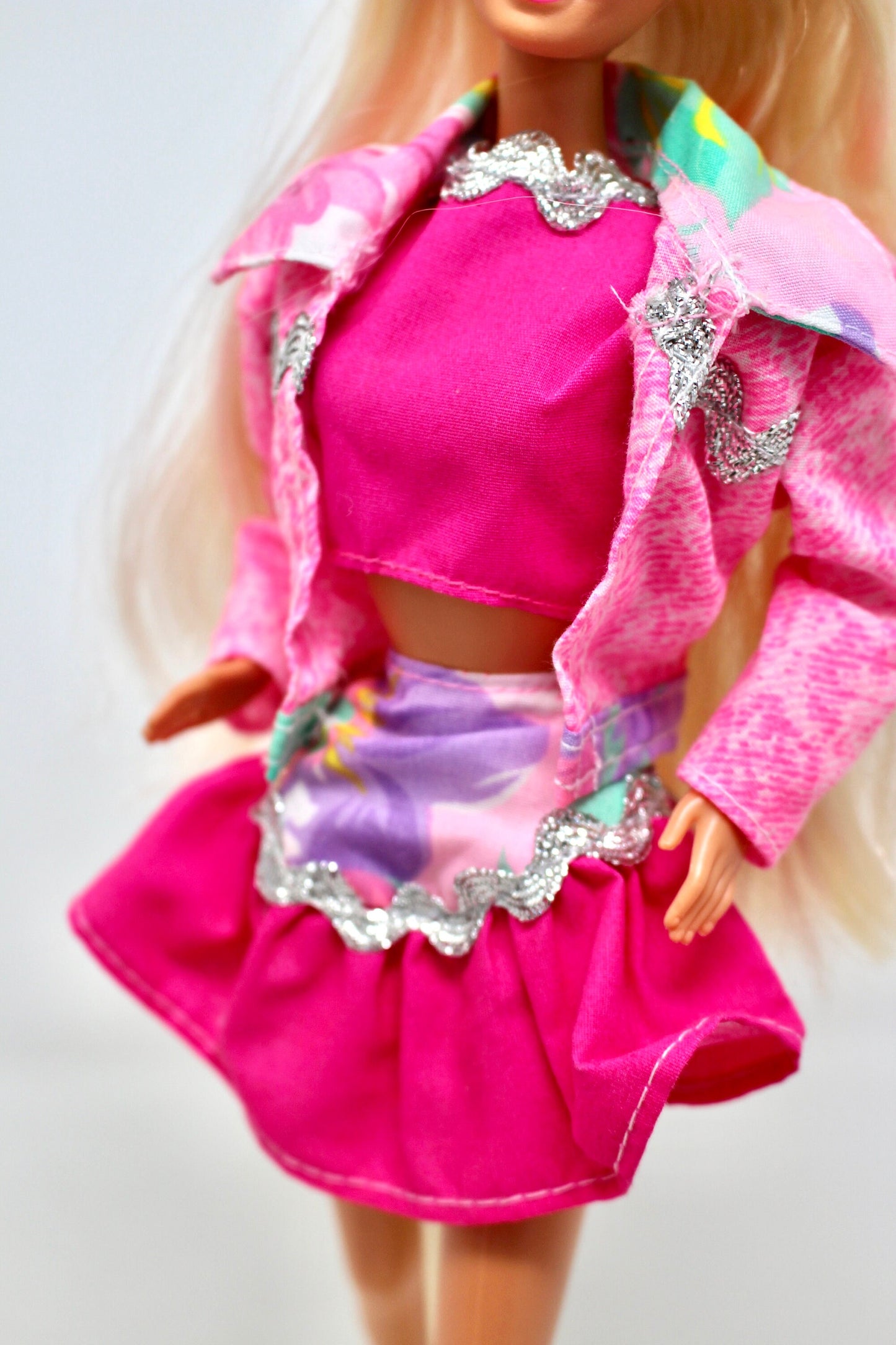 1993 Paint N Dazzle Barbie Doll by Mattel, Vintage Puff Paint Accessories Barbie Doll, Craft Fun Barbie Fashion