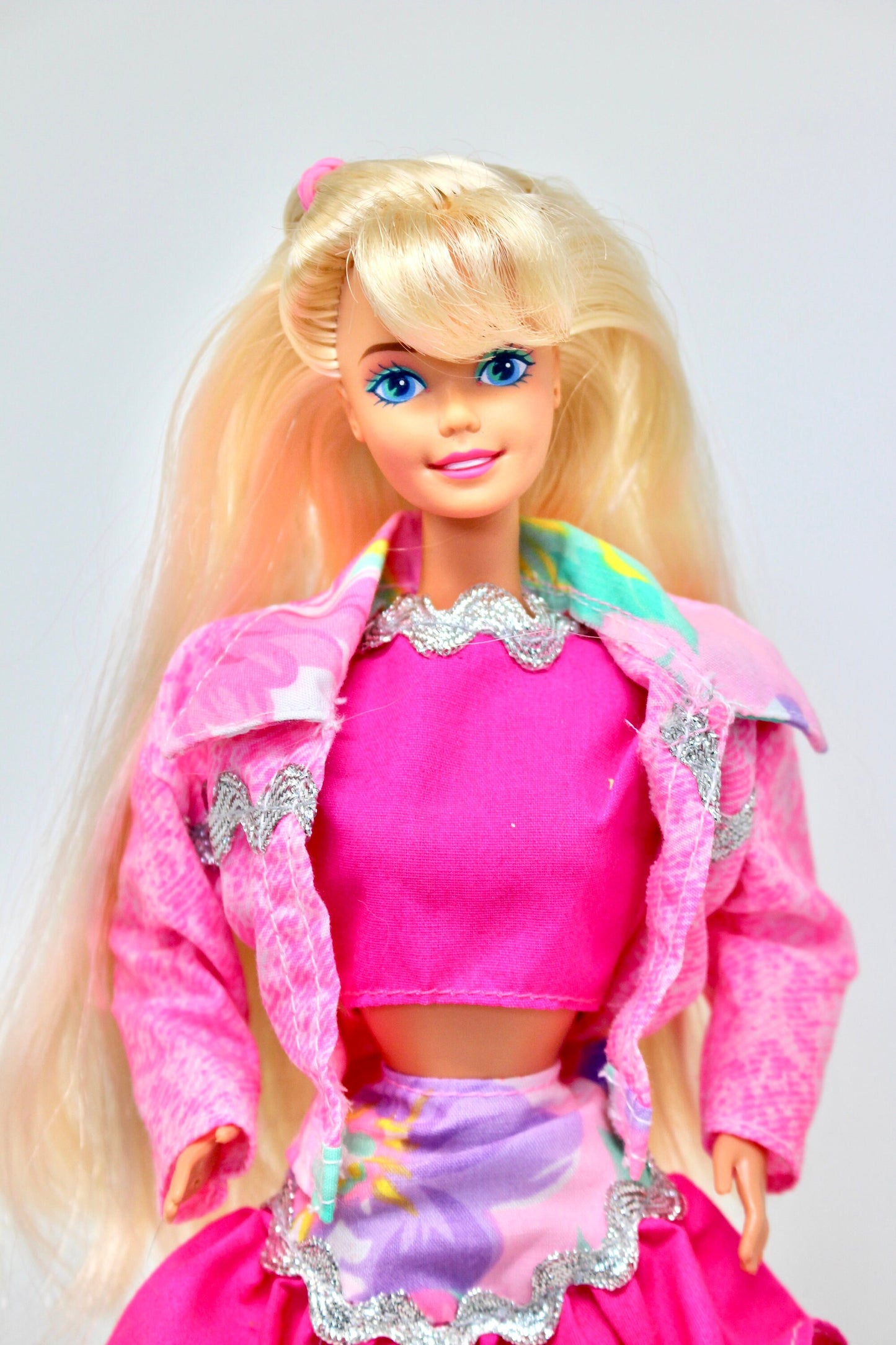 1993 Paint N Dazzle Barbie Doll by Mattel, Vintage Puff Paint Accessories Barbie Doll, Craft Fun Barbie Fashion